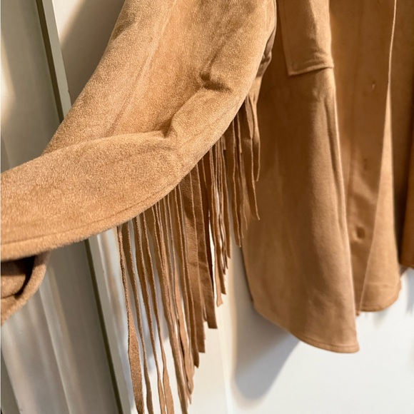 NWT Soft Suede Fringe Shacket - Picture 3 of 5